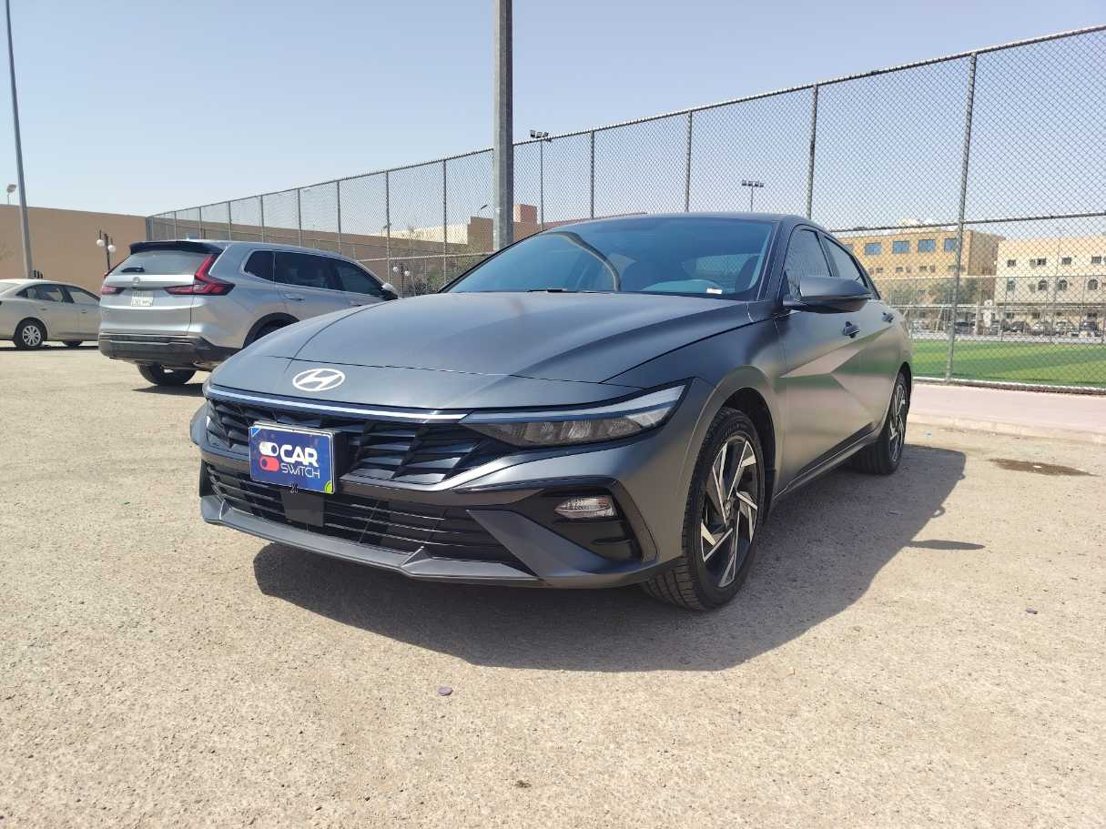 2025 Hyundai Elantra Comfort