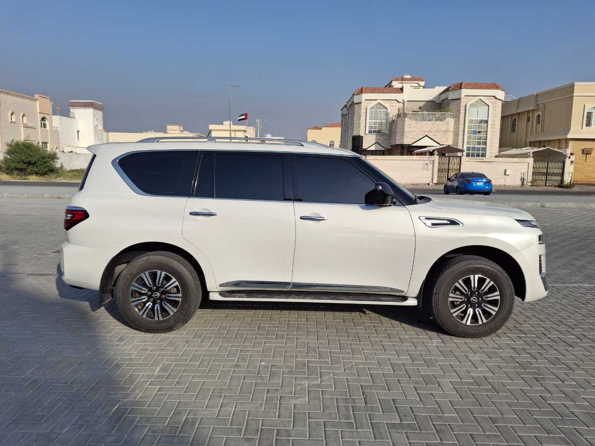 Nissan Patrol Titanium 2023 4.0, миниатюра 4