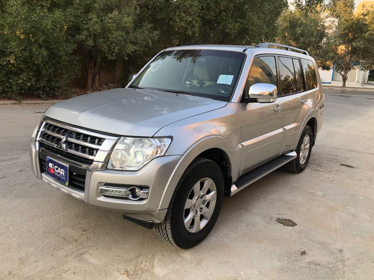 mitsubishi pajero