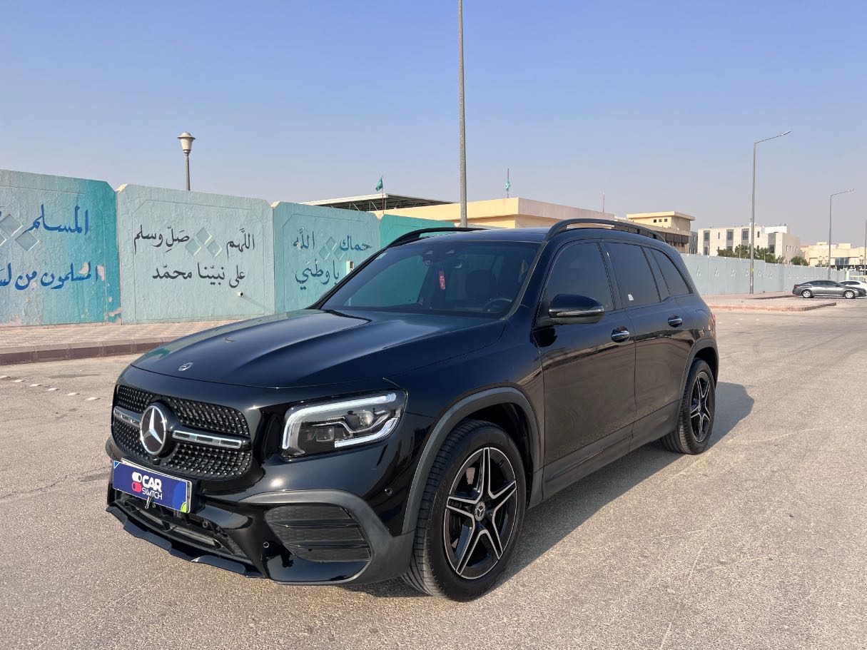 mercedes glb200