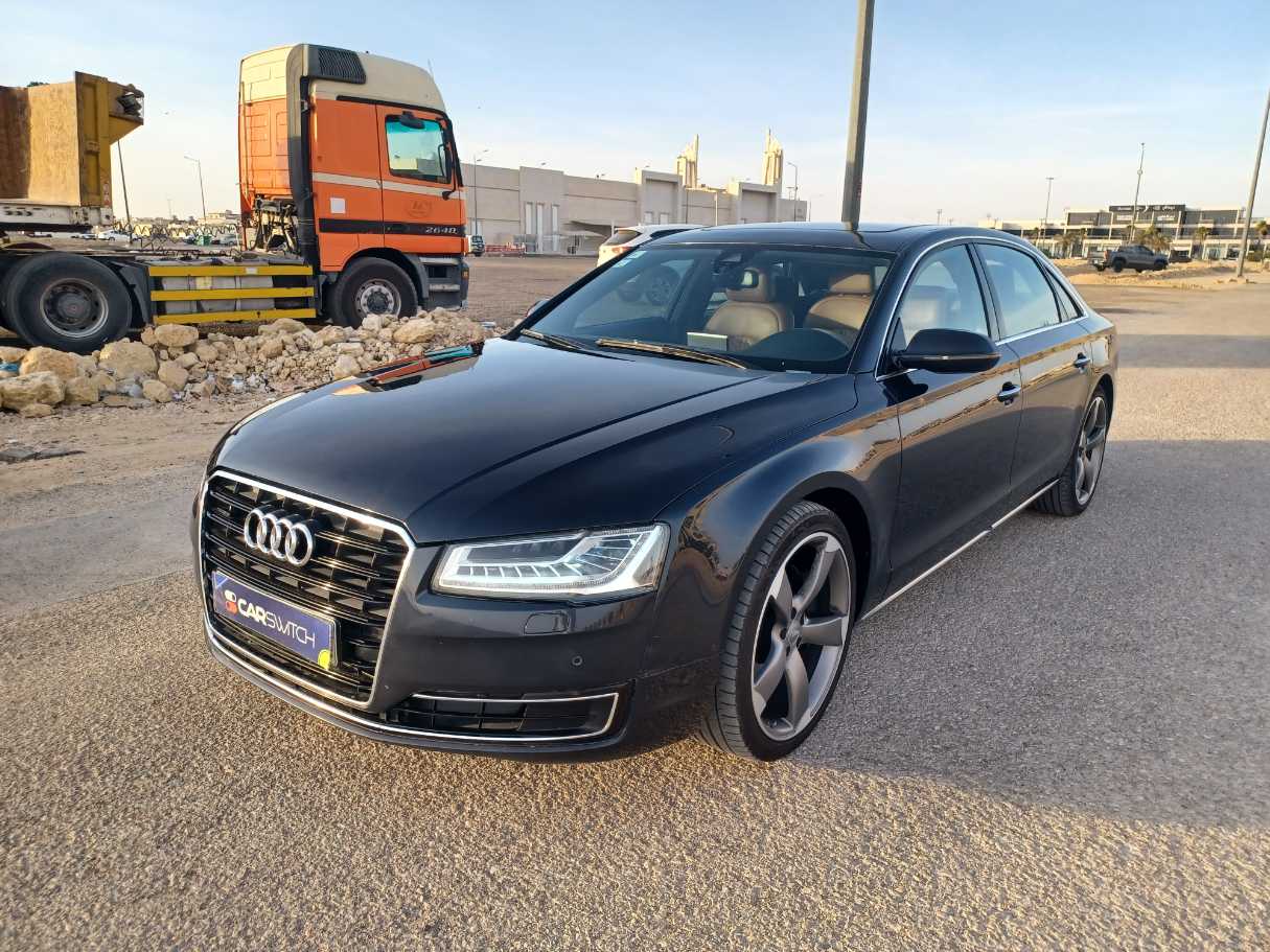 أودي A8