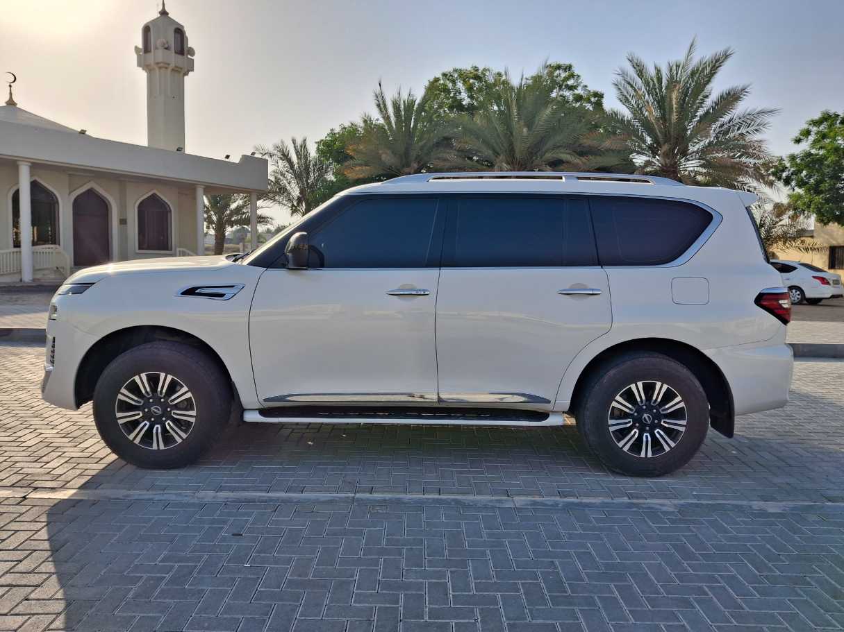 Nissan Patrol Titanium 2023 4.0, миниатюра 8