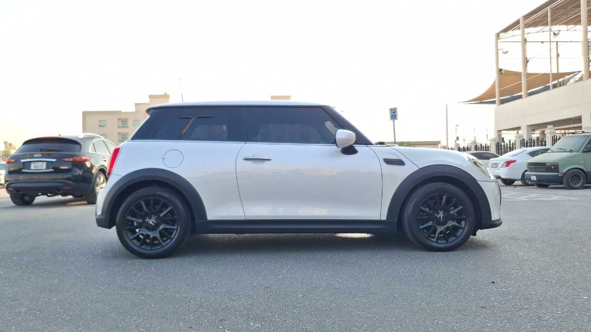 MINI Cooper Twin Power Turbo 2024 1.5, миниатюра 3