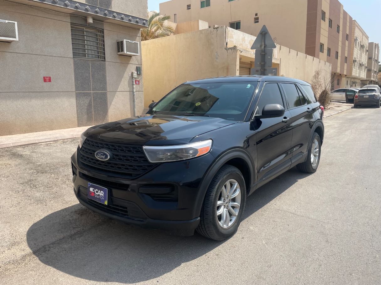 2022 Ford Explorer Standard