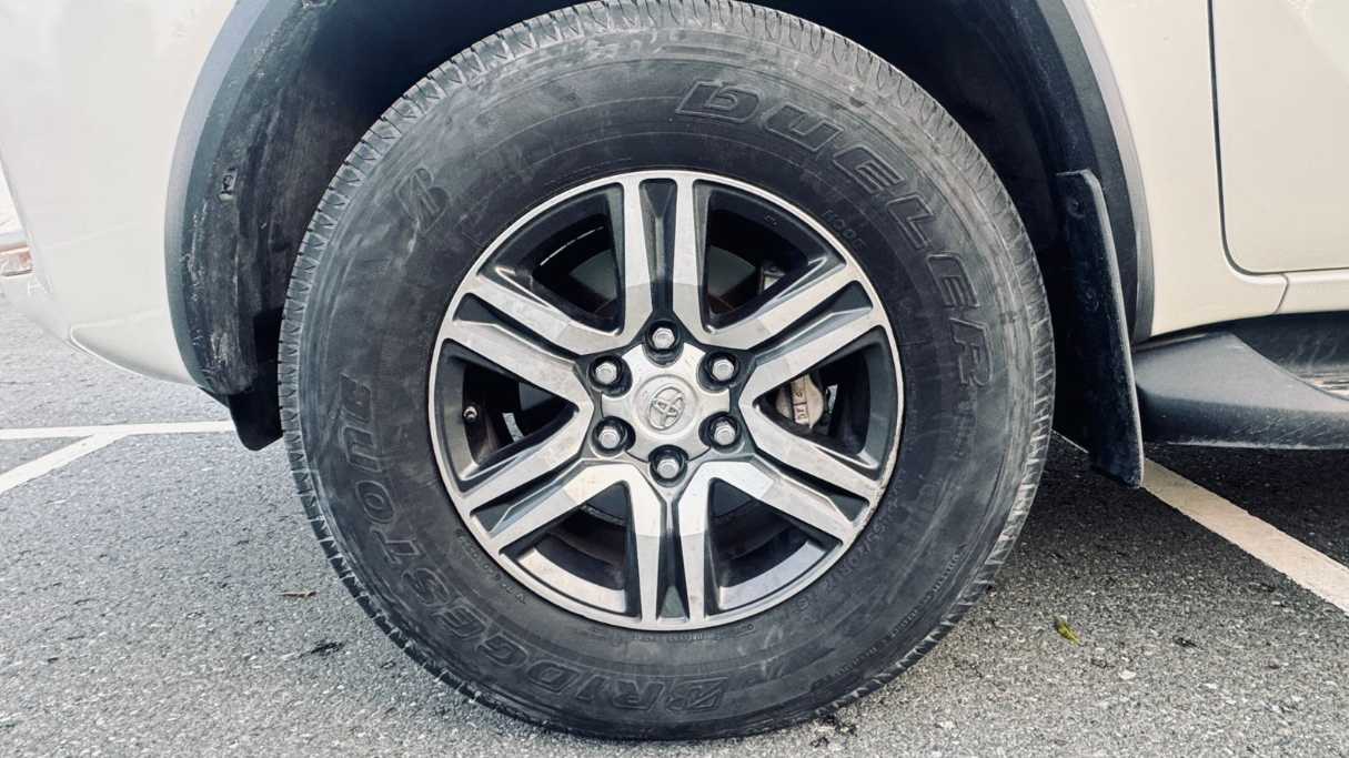 Toyota Fortuner, миниатюра 10