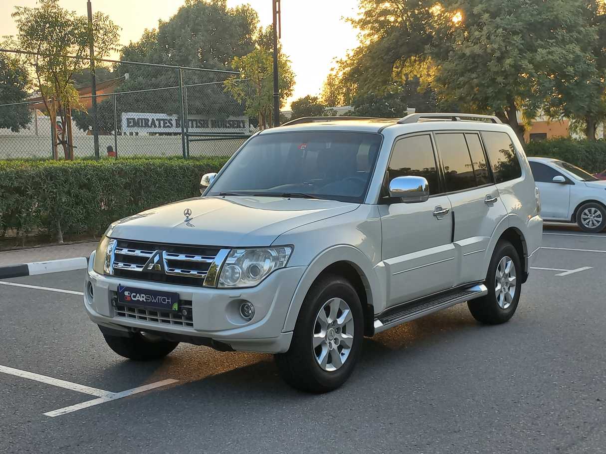 mitsubishi pajero