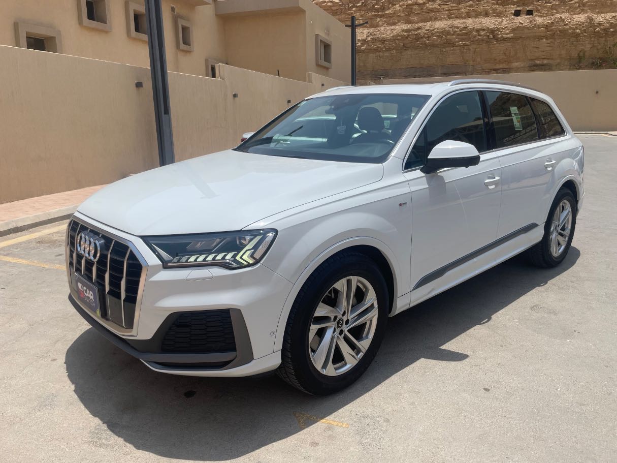 2021 Audi Q7 45 TFSI Quattro S-Line Turbocharged